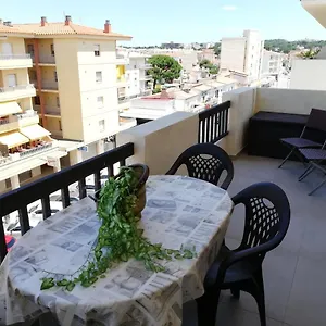 estupendo-apartamento-en-muy-buena-zona.topcostabravahotels.com/