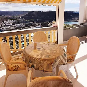 apartamentos-monsenor.in-canary-islands.com/